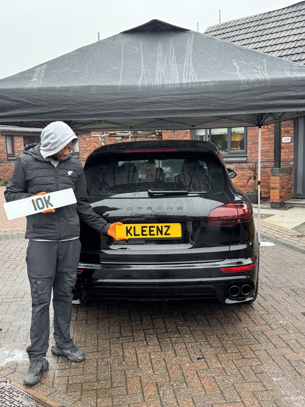 Mobile valet setup and equipment